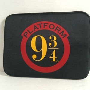 Harry Potter Notebook Laptop Platform 9 3/4 Black Laptop Sleeve 13in